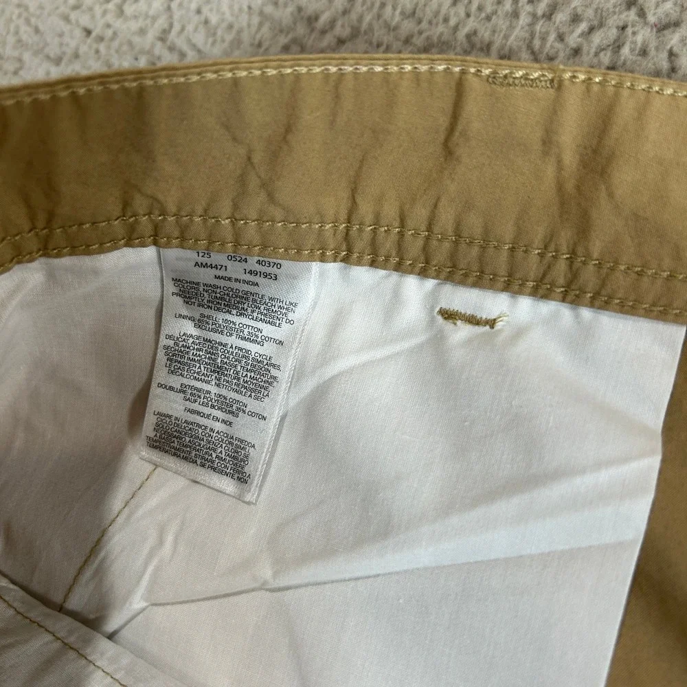 Columbia Washed Out Short Mens 40 Fossil Khaki Cotton 8 Inseam 149153245 NEW
